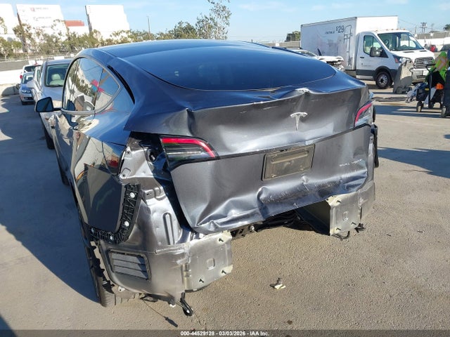 2022 TESLA MODEL Y 7SAYGDEE0NF319372 Photo 5