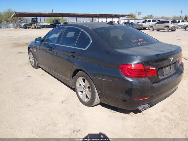 2011 Bmw 528i მანქანა იყიდება აუქციონზე, vin: WBAFR1C59BDS36913, აუქციონის ნომერი: 44529129