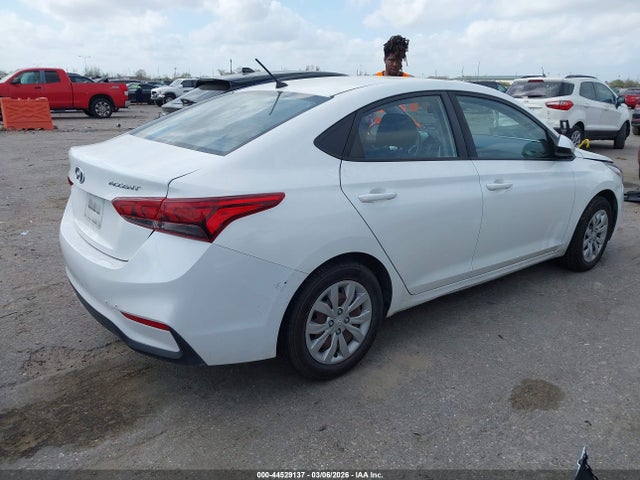 Продаж на аукціоні авто 2018 Hyundai Accent Se, vin: 3KPC24A32JE033629, номер лоту: 44529137