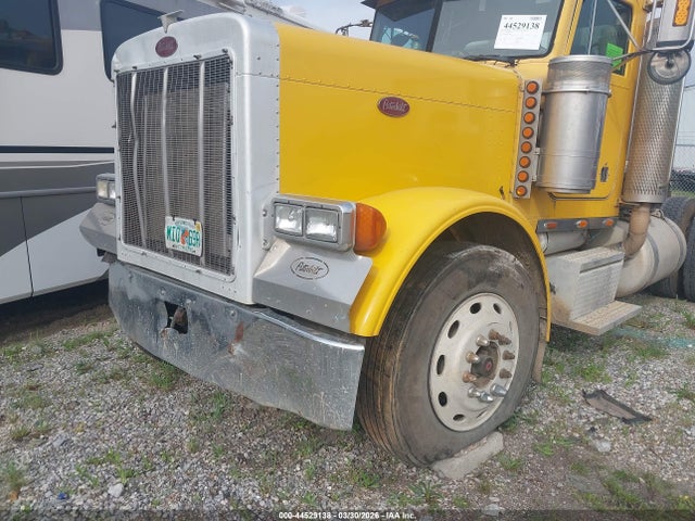 Продажа на аукционе авто 2001 Peterbilt 379, vin: 1XP5DB9X21N498677, номер лота: 44529138