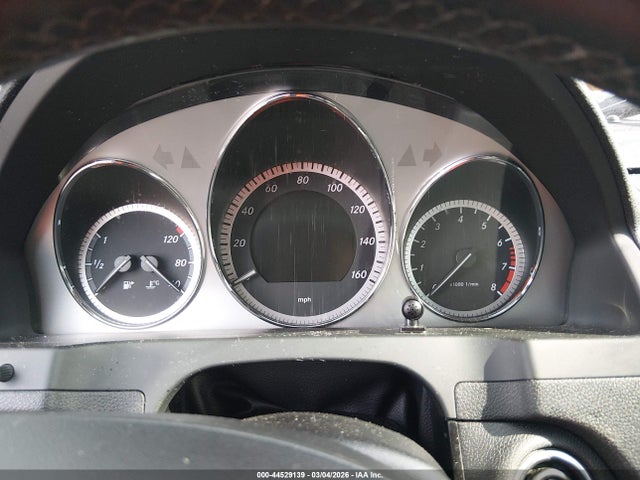 2011 Mercedes-benz C 300 Luxury 4matic/sport 4matic მანქანა იყიდება აუქციონზე, vin: WDDGF8BB1BR162833, აუქციონის ნომერი: 44529139