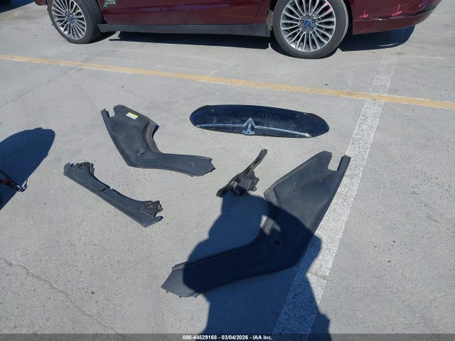 Продажа на аукционе авто 2014 Tesla Model S P85d, vin: 5YJSA1H28EFP63572, номер лота: 44529168