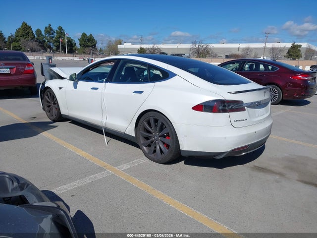 Продажа на аукционе авто 2014 Tesla Model S P85d, vin: 5YJSA1H28EFP63572, номер лота: 44529168