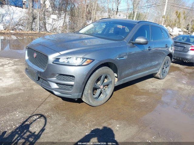 2017 JAGUAR F-PACE SADCJ2BV7HA895415 Photo 1