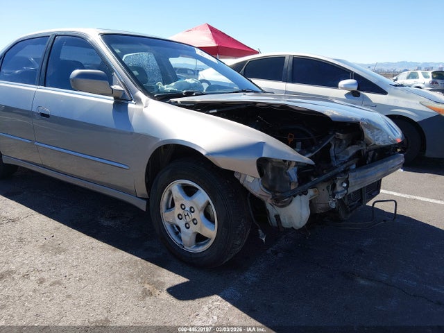 Продаж на аукціоні авто 2000 Honda Accord 3.0 Ex, vin: 1HGCG1659YA093786, номер лоту: 44529197