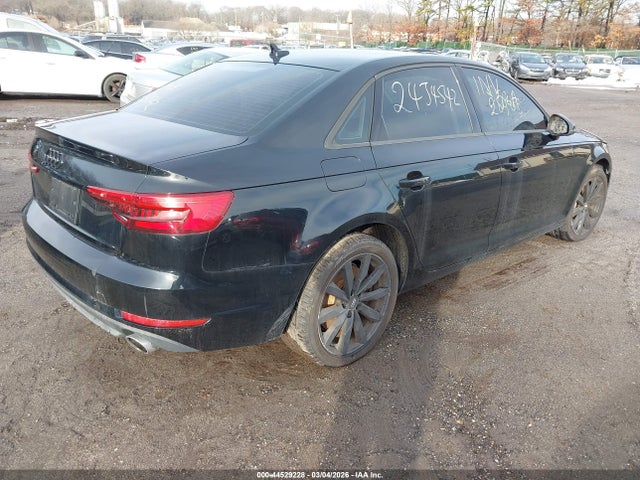 2017 AUDI A4 WAUANAF48HN030512 Photo 3
