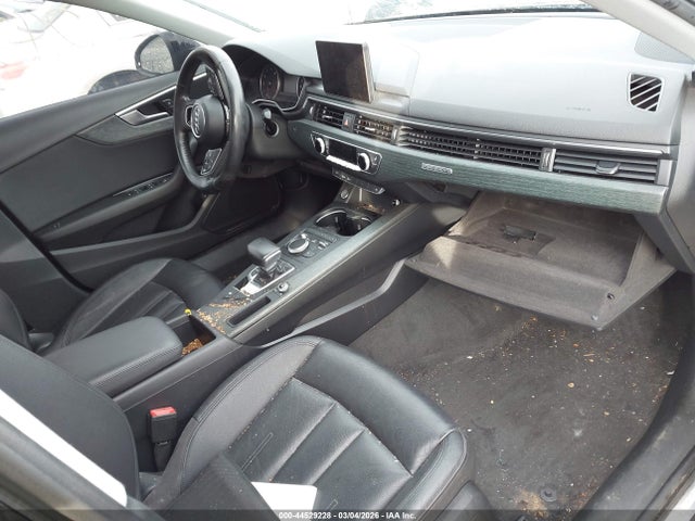 2017 AUDI A4 WAUANAF48HN030512 Photo 4