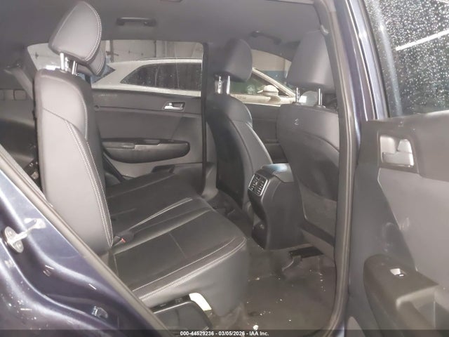 Продажа на аукционе авто 2021 Kia Sportage S, vin: KNDP6CAC0M7890763, номер лота: 44529236
