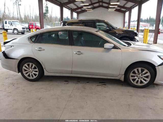 Nissan Altima 2.5 S 2017 1N4AL3AP2HC266662 Image 14