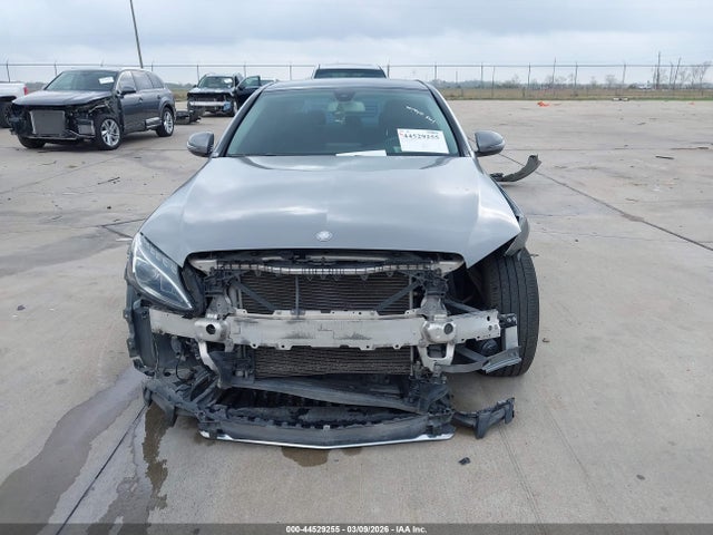 55SWF4JB0GU163371 Mercedes-Benz C 300