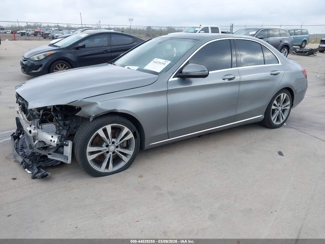 55SWF4JB0GU163371 Mercedes-Benz C 300