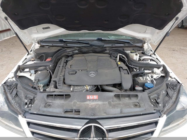 Aukcja sprzedaży 2014 Mercedes-benz C 300 Sport 4matic, vin: WDDGF8AB7ER302566, numer aukcji: 44529260