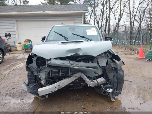 Auction sale of the 2022 Toyota 4runner Trd Sport, vin: JTESU5JR4N6005273, lot number: 44529277