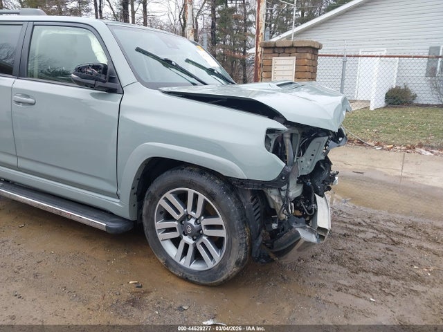 Auction sale of the 2022 Toyota 4runner Trd Sport, vin: JTESU5JR4N6005273, lot number: 44529277