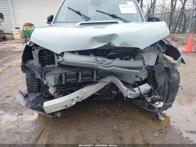 Auction sale of the 2022 Toyota 4runner Trd Sport, vin: JTESU5JR4N6005273, lot number: 44529277