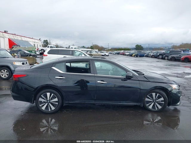 1N4BL4EWXMN349217 Nissan Altima Sl Intelligent Awd