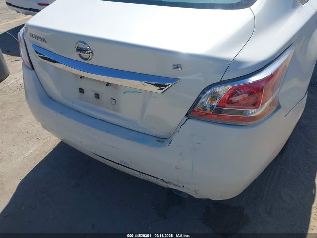 Nissan Altima 2.5 S 2015 1N4AL3AP0FN337021 Image 6