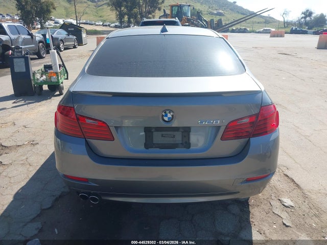 BMW 528I 2014 WBA5A5C54ED504362 Image 16