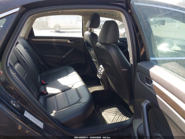 Продажа на аукционе авто 2016 Volkswagen Passat 1.8t Se, vin: 1VWBT7A32GC032407, номер лота: 44529311