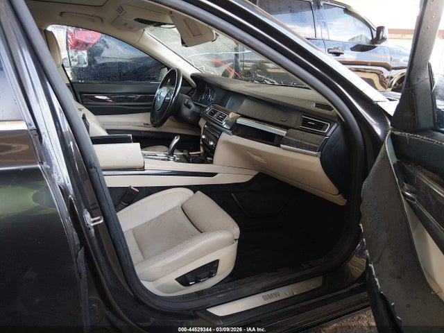 2011 BMW 750LI WBAKB8C57BCY66849 Photo 4