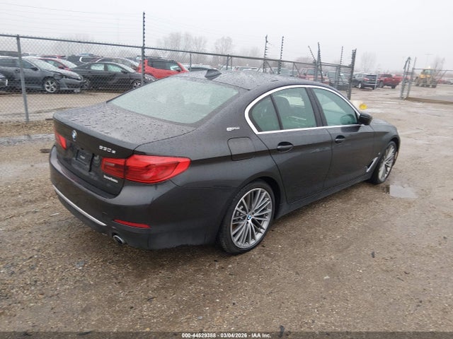2019 BMW 530E WBAJB1C54KB376877 Photo 3