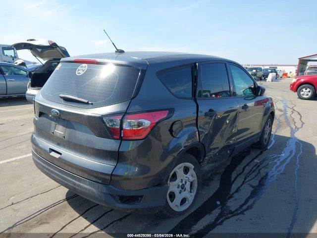 44529395 :رقم المزاد ، 1FMCU0F7XHUC83951 vin ، 2017 Ford Escape S مزاد بيع