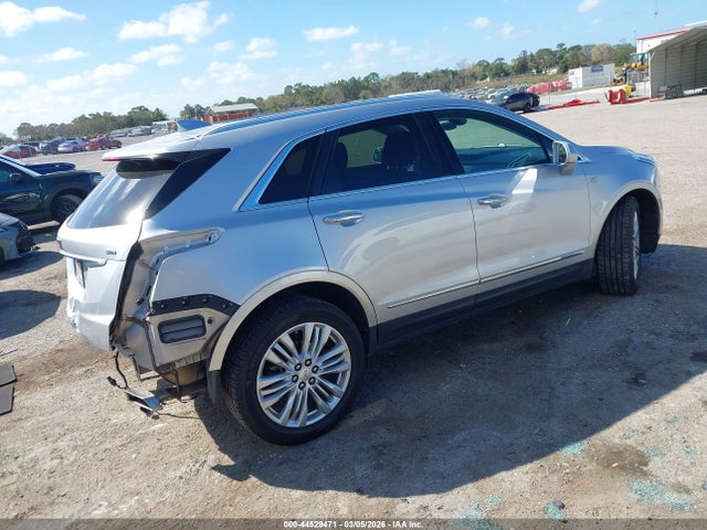 2019 CADILLAC XT5 1GYKNERS0KZ235633 Photo 3