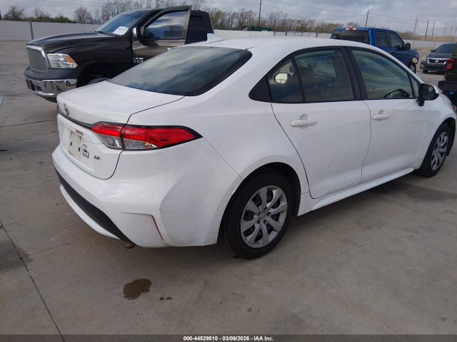 Toyota COROLLA LE 2022 JTDEPMAE7N3016589 Image 4