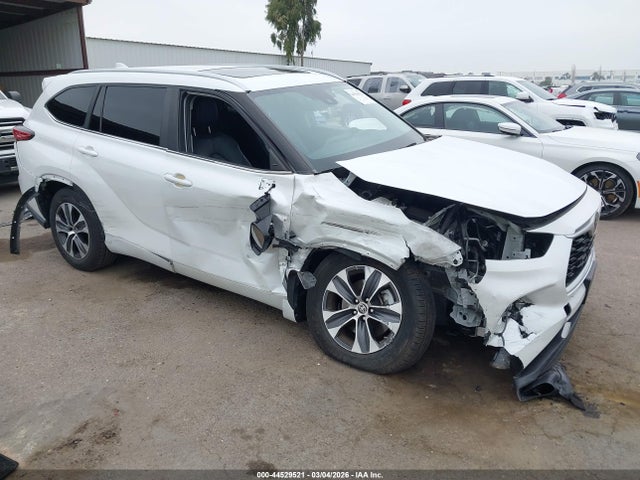 2023 TOYOTA HIGHLANDER 5TDKDRAH6PS022291