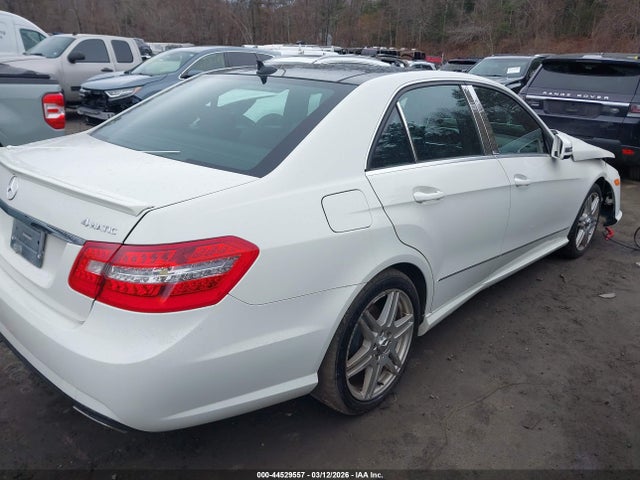 44529557 :رقم المزاد ، WDDHF8HB5AA059777 vin ، 2010 Mercedes-benz E 350 4matic مزاد بيع