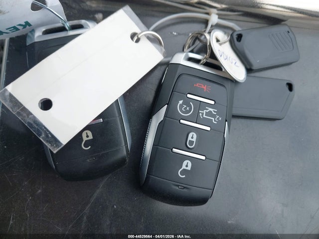 2023 RAM 1500 1C6SRFU9XPN571977 Photo 10