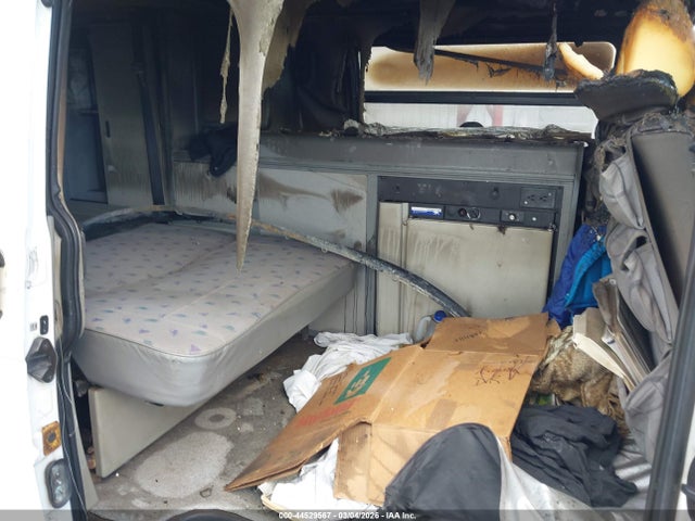 Продажа на аукционе авто 1997 Volkswagen Eurovan, vin: WV2EH8702VH143898, номер лота: 44529567
