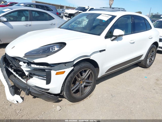2021 PORSCHE MACAN WP1AA2A50MLB03154 Photo 1
