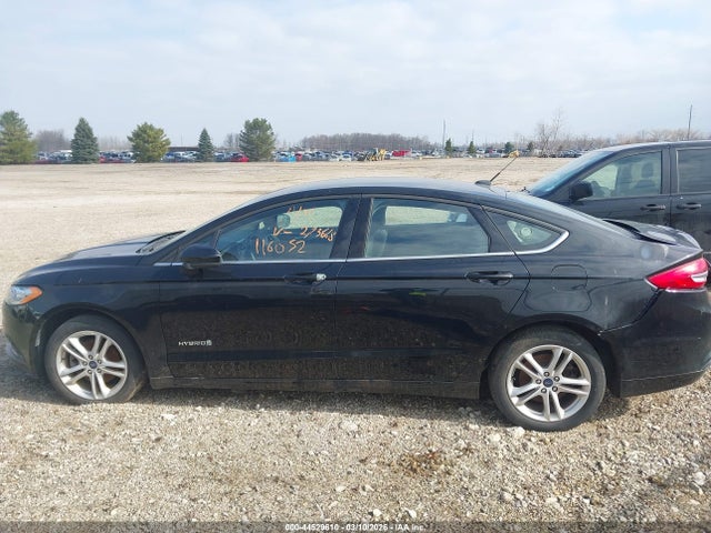 44529610 :رقم المزاد ، 3FA6P0UU3JR273668 vin ، 2018 Ford Fusion Hybrid S مزاد بيع