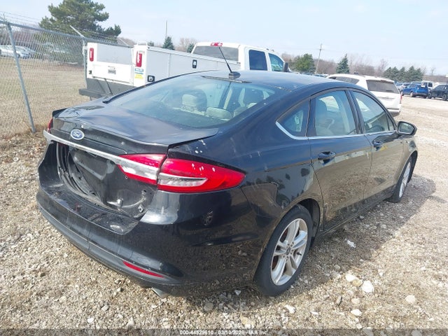 44529610 :رقم المزاد ، 3FA6P0UU3JR273668 vin ، 2018 Ford Fusion Hybrid S مزاد بيع