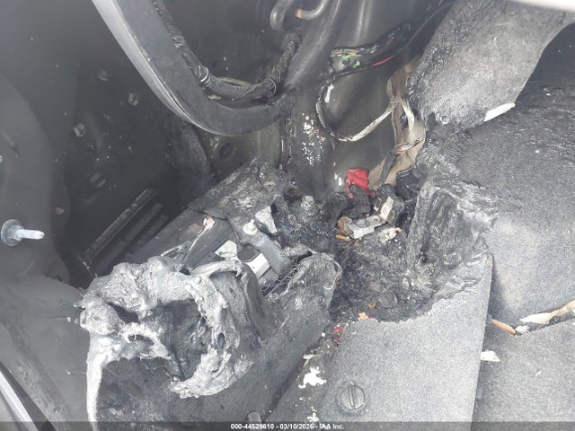 44529610 :رقم المزاد ، 3FA6P0UU3JR273668 vin ، 2018 Ford Fusion Hybrid S مزاد بيع