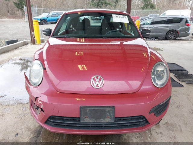 Продажа на аукционе авто 2017 Volkswagen Beetle, vin: 3VWF17AT2HM604454, номер лота: 44529617