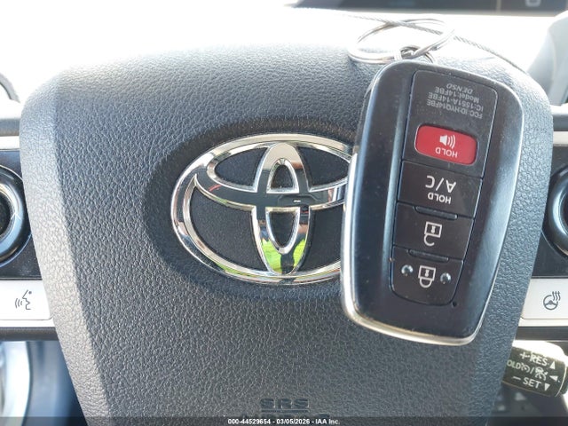 2017 TOYOTA PRIUS PRIME JTDKARFP0H3048476 Photo 10