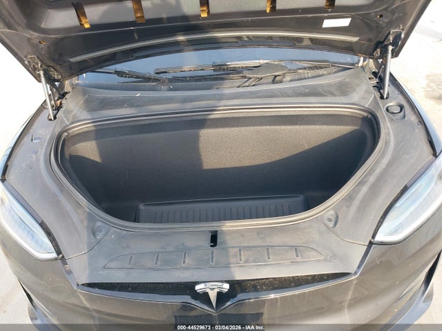 2023 TESLA MODEL X 7SAXCBE64PF422737 Photo 9