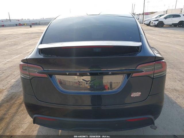 Продаж на аукціоні авто 2023 Tesla Model X Plaid Tri Motor All-wheel Drive, vin: 7SAXCBE64PF422737, номер лоту: 44529673