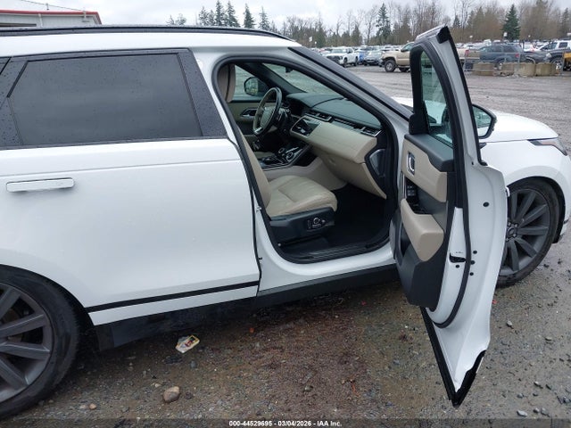 2018 LAND ROVER RANGE ROVER VELAR SALYM2RV9JA744654 Photo 4