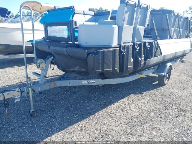 2023 SEADOO UNKNOWN YDV06318H223 Photo 5