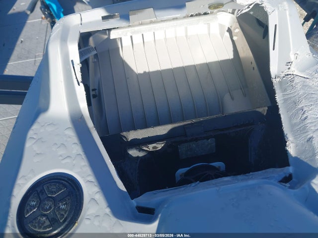 2023 SEADOO UNKNOWN YDV06318H223 Photo 6