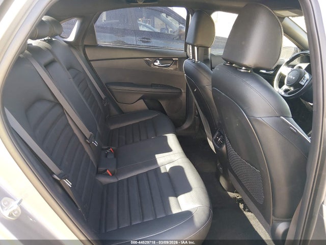 3KPF54ADXNE439970 KIA Forte Gt-line