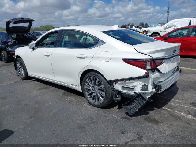 2021 LEXUS ES 300H 58ADA1C18MU012912 Photo 2