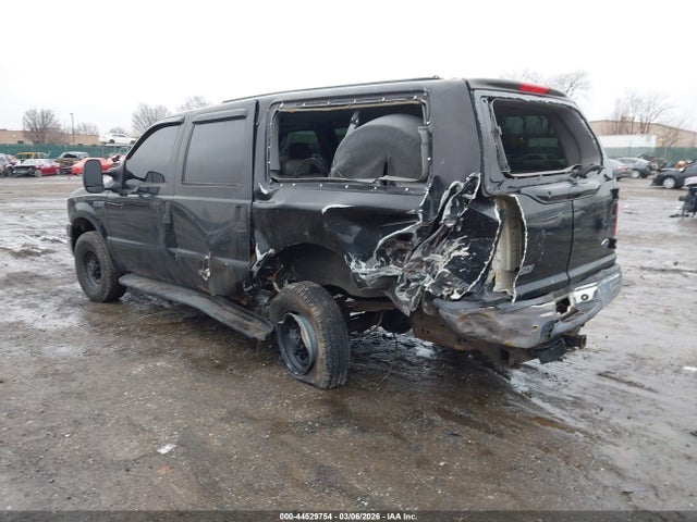 2005 FORD EXCURSION 1FMNU41LX5ED23973 Photo 2