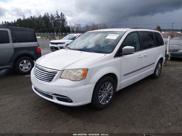 Продажа на аукционе авто 2014 Chrysler Town & Country Touring-l, vin: 2C4RC1CGXER215119, номер лота: 44529760