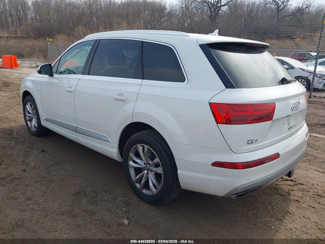 2019 Audi Q7 55 Premium/55 Se Premium მანქანა იყიდება აუქციონზე, vin: WA1LAAF74KD000707, აუქციონის ნომერი: 44529805