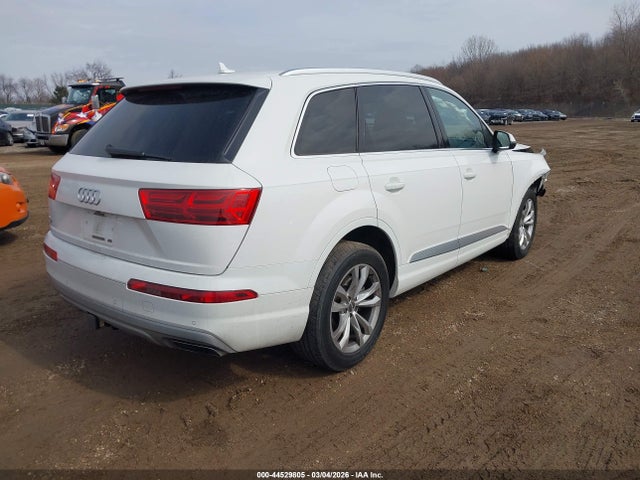 2019 Audi Q7 55 Premium/55 Se Premium მანქანა იყიდება აუქციონზე, vin: WA1LAAF74KD000707, აუქციონის ნომერი: 44529805