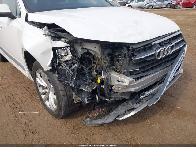 2019 Audi Q7 55 Premium/55 Se Premium მანქანა იყიდება აუქციონზე, vin: WA1LAAF74KD000707, აუქციონის ნომერი: 44529805